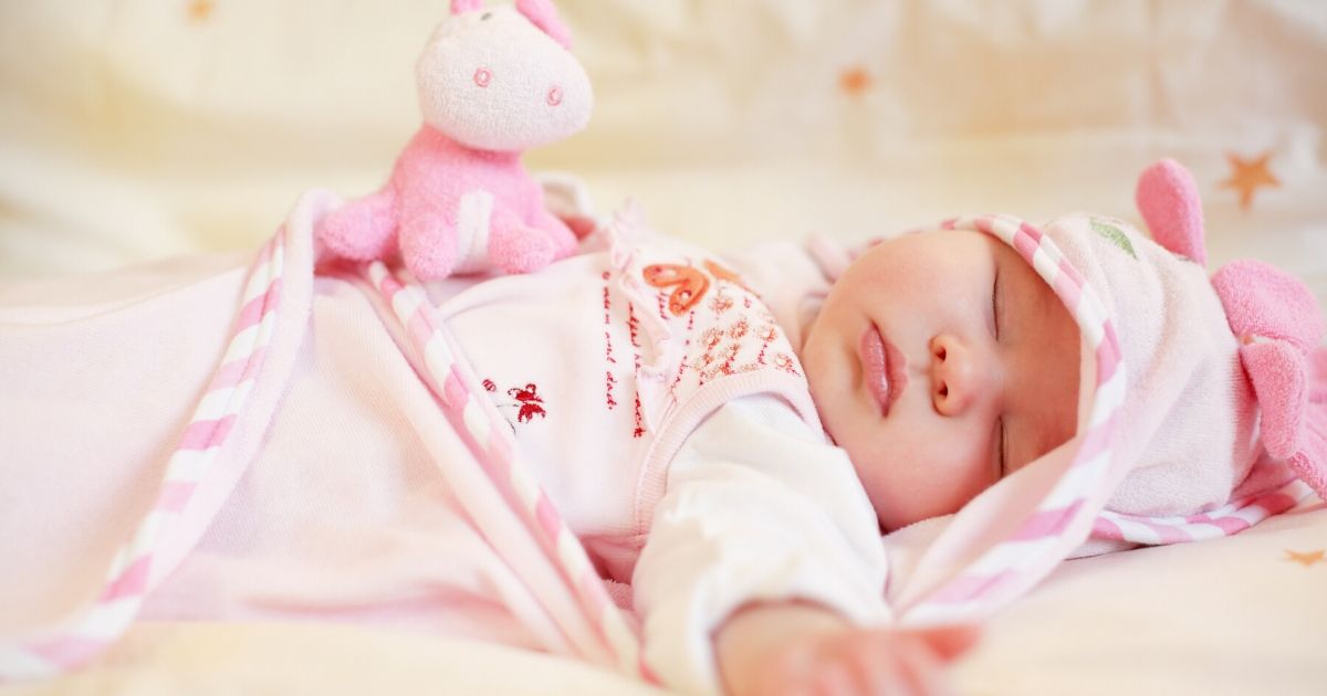 Baby Sleep Problems when Traveling to Maui